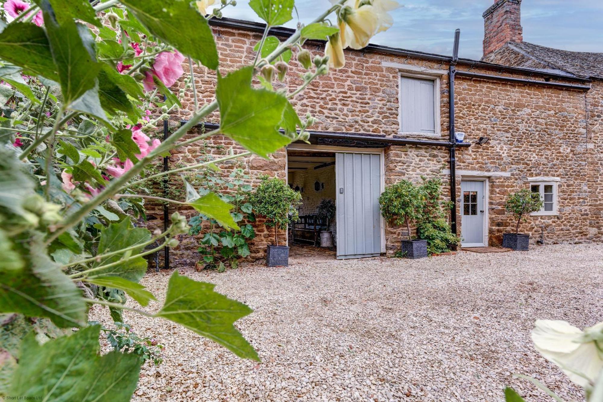 The Hayloft Villa Hook Norton Bagian luar foto